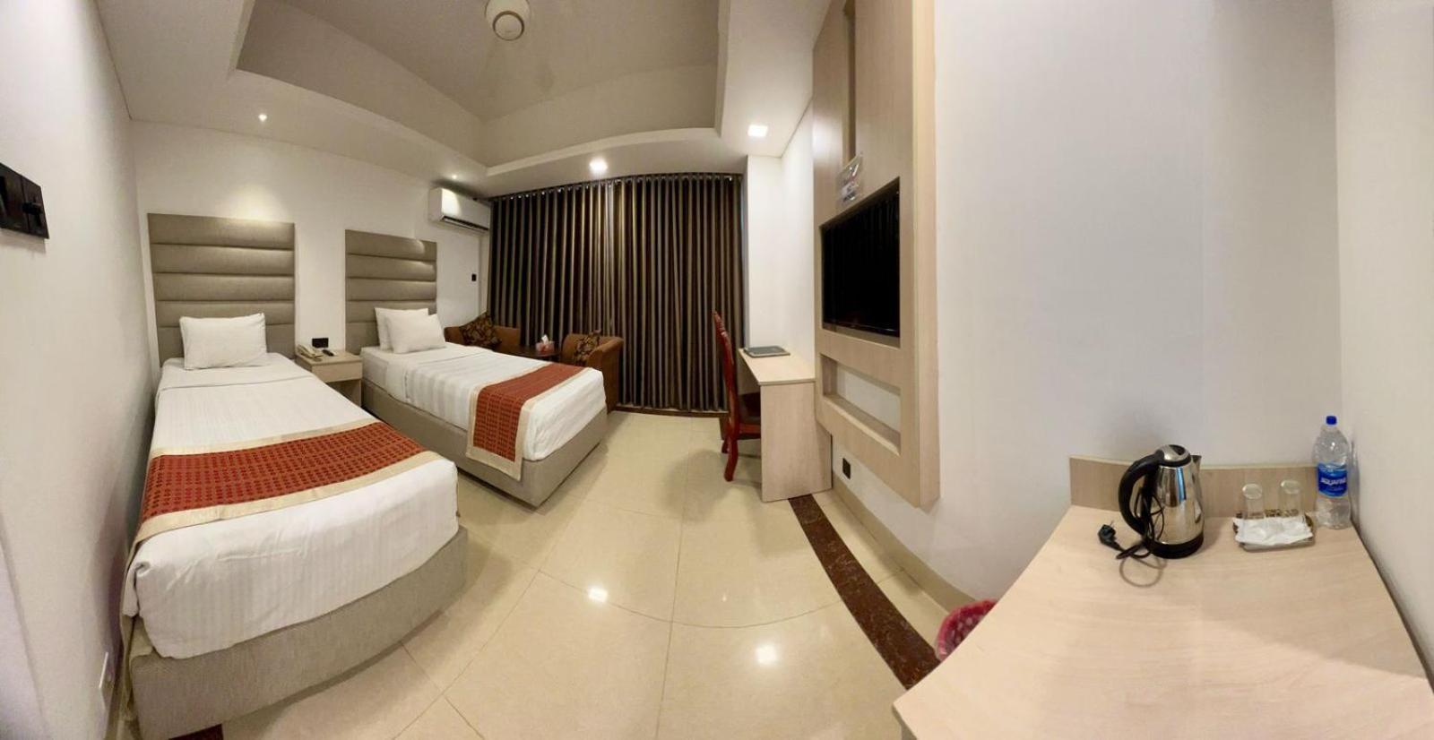 Marino Hotel - Best Near Airport ธากา ภายนอก รูปภาพ