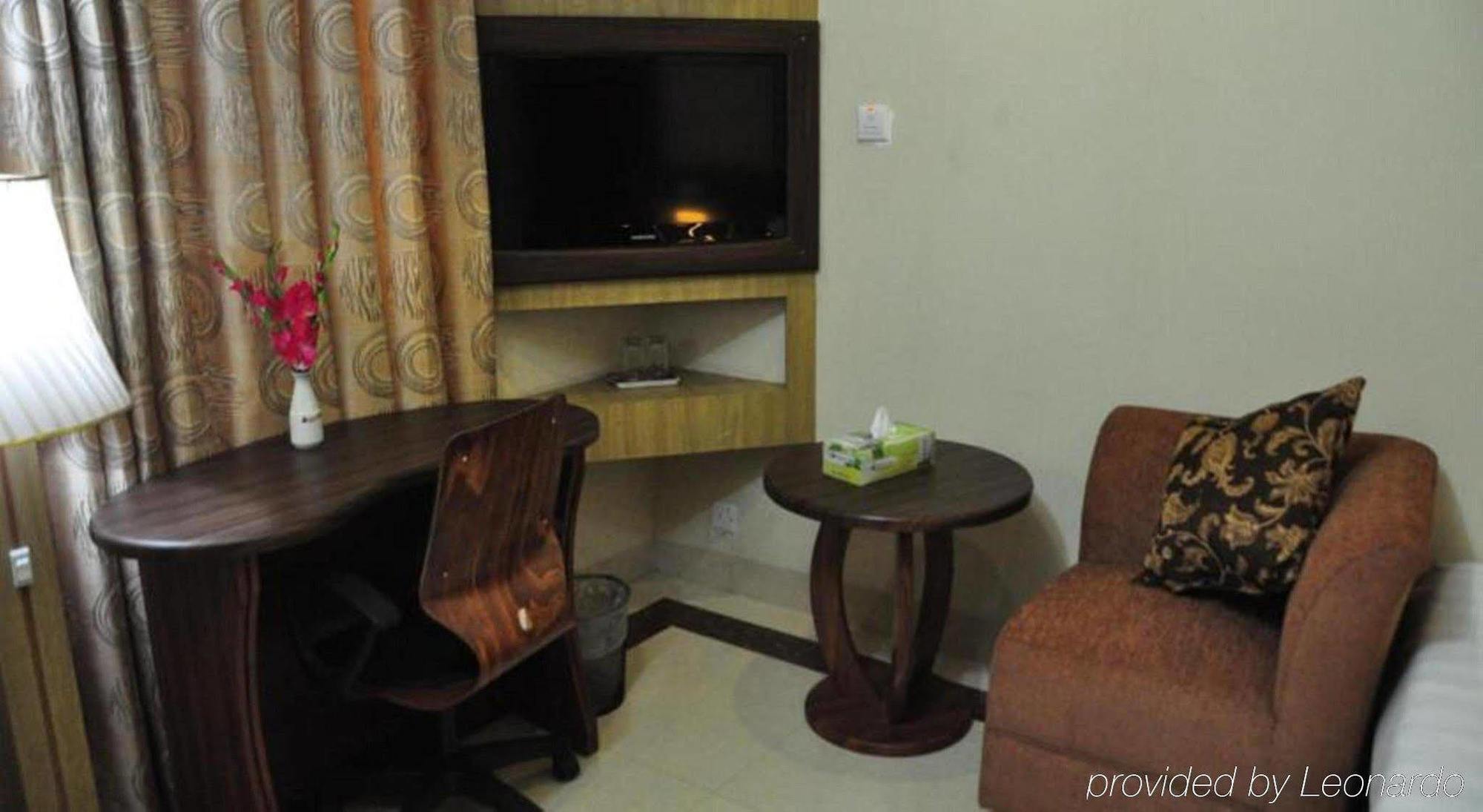 Marino Hotel - Best Near Airport ธากา ภายนอก รูปภาพ